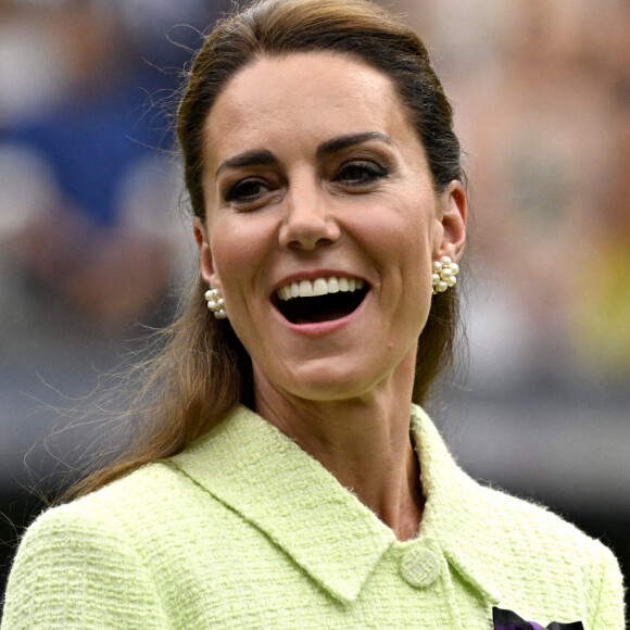 Quand il s'est s'installé en Californie, le prince Harry a coupé les ponts avec les membres de la famille royale d'Angleterre. Ou presque.
Catherine (Kate) Middleton, princesse de Galles, lors de la finale femme du tournoi de Wimbledon à Londres.