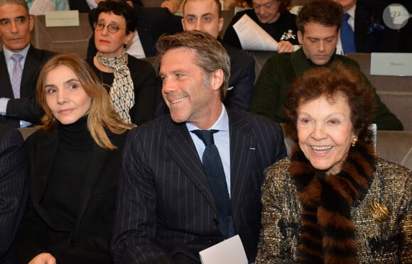 Le prince Emmanuel-Philibert de Savoie, sa femmme Clotilde Courau et La princesse Maria-Pia de Savoie lors de la cérémonie d'installation de F.Mitterrand à l'académie des Beaux-Arts à Paris, France, le 6 février 2020.  © Veeren/Bestimage 