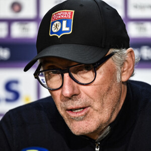 Conference de presse apres match Laurent Blanc (ol) lors du match de championnat de Ligue 1 Uber Eats opposant le Toulouse FC (TFC) à l'Olympique Lyonnais (OL) au Stadium TFC à Toulouse, France, le 14 avril 2023. L'OL a gagné 2-1. © Thierry Breton/Panoramic/Bestimage 