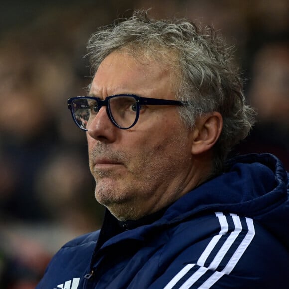 Laurent Blanc ( entraineur Lyon ) - Match de championnat de Ligue 1 Uber Eats opposant Losc Lille à l'Olympique Lyonnais au stade Pierre Mauroy à Villeneuve-d'Ascq, France, le 10 mars 2023. Le match s'est terminé par un match nul 3-3. © Federico Pestellini/Panoramic/bestimage 