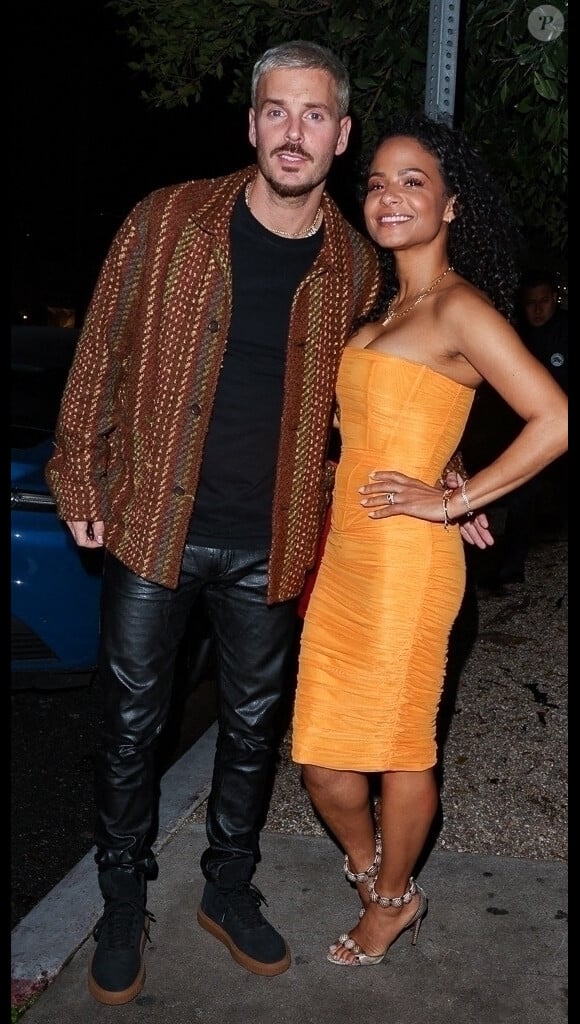 Il y a quelques jours, le couple se trouvait à New York pour inaugurer le nouveau restaurant de M. Pokora
Exclusif - Christina Milian et son mari M. Pokora (Matt Pokora) à la sortie du restaurant Catch Steak House à West Hollywood, Los Angeles, Californie, Etats-Unis, le 6 janvier 2023. Christina est avec un à emporter. 