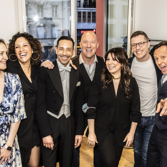 Exclusif - Delphine Castex, Julie Mercy, Steevy Boulay, Christophe Mercy, Kenza Braiga, Jean-Edouard Lipa, Fabrice Beguin - Enregistrement de l'émission "Les 20 ans du Loft", diffusée en direct sur C8 et présentée par B.Castaldi, à Paris. Le 8 avril 2021 © Jack Tribeca / Bestimage 