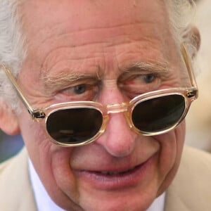 Le roi Charles III d'Angleterre et Camilla Parker Bowles, reine consort d'Angleterre, au Sandringham Flower Show à Sandringham House (Norfolk), le 26 juillet 2023. 