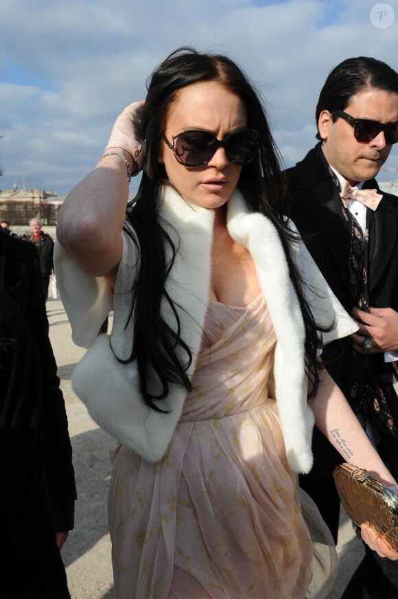 Lindsay Lohan au défilé Dior le 5 mars à Paris.
