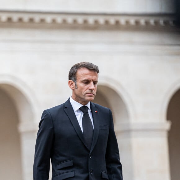 Le président de la République française, Emmanuel Macron lors de l'hommage national du général d'armée Jean-Louis Georgelin sur l'esplanade des Invalides à Paris, France, le 25 août 2023.© Mathilde Mazars/Pool/Bestimage 