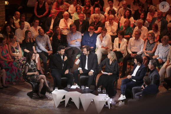 Exclusif - Christina Galstian, Patrick Bruel, André Manoukian, Claire Chazal, Mathieu Madénian, Simon Abkarian, Sylvain Tesson - Enregistrement de l'émission "Le Grand Echiquier : Spéciale Arménie" à l'Opéra royal de Versailles, présentée par C.Chazal et A.Manoukian, et diffusée le 31 août sur France 2 © Jack Tribeca / Bestimage