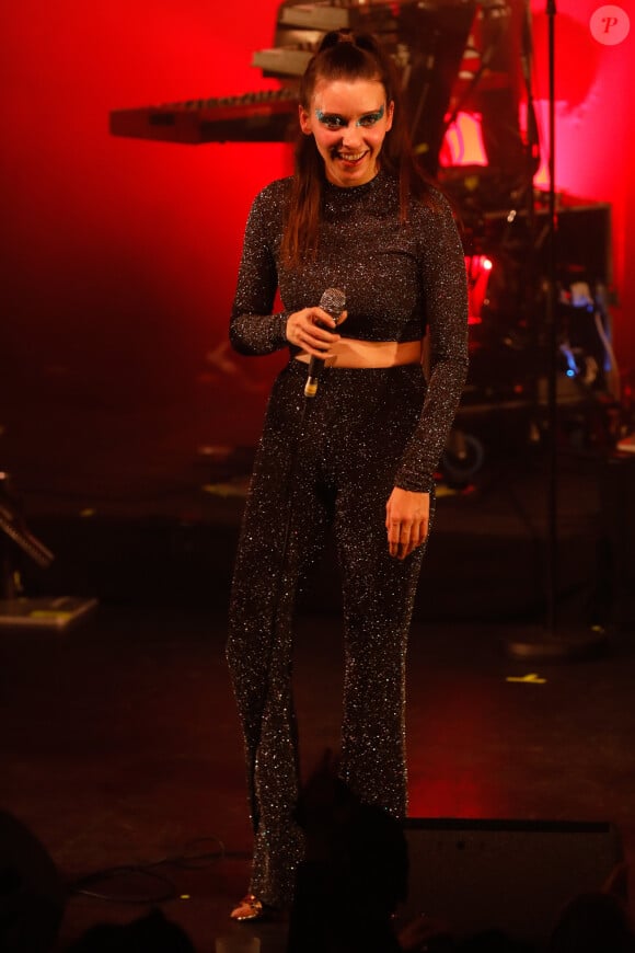 Exclusif - Simone Ringer (fille de Catherine Ringer) - Concert du groupe "Minuit" à la Cigale à Paris, le 20 novembre 2018 © CVS/Bestimage 