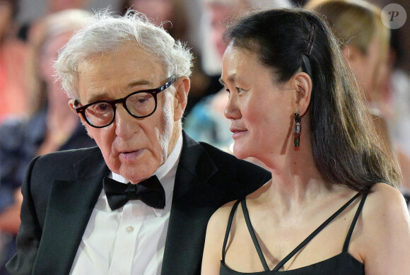 Woody Allen et sa femme Soon-Yi Previn - Première du film "Coup de chance" - 80e Festival international du film de Venise, La Mostra de Venise, le 4 septembre 2023. © ANSA via ZUMA Press
