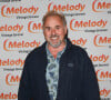 Il s'agit de la cigarette, à laquelle il a commencé à succomber durant son service militaire.
Philippe Risoli - Photocall de la soirée du 20ème anniversaire de la chaîne Mélody TV à l'Olympia de Paris le 8 juin 2022. Depuis 20 ans, retrouvez les plus grands moments de la télévision dans des émissions de variétés incontournables, des concerts mythiques, des documentaires rares, des plages de clips collector. La chaîne Melody c'est aussi une expertise de la musique à travers ses émissions, les experts de la chanson française et internationale vous dévoilent les petits secrets des légendes de la musique. Melody a fait le choix éditorial de mettre en avant le patrimoine de la variété française, des premiers tubes d'une multitude d'artistes. © Coadic Guirec - Giancarlo Gorassini/Bestimage