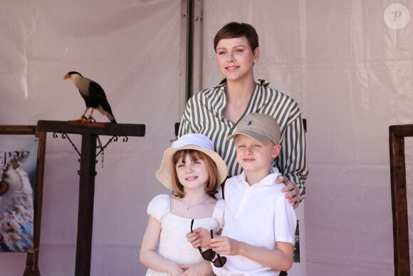 La princesse Charlene de Monaco, La princesse Gabriella de Monaco, comtesse de Carladès, Le prince Jacques de Monaco, marquis des Baux - 4ème rencontre des sites historiques Grimaldi sur la place du palais Princier à Monaco le 10 juin 2023. © Claudia Albuquerque / Bestimage 