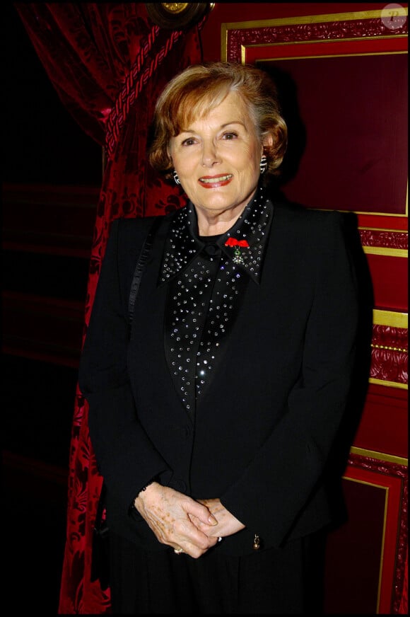 ( Info ; Fille de l'académicien André Chamson, Frédérique Hébrard est morte à 96 ans) - FREDERIQUE HEBRARD - SOIREE TROFEMINA SIEMENS 2005 AU GRAND HOTEL INTERCONTINENTAL A PARIS