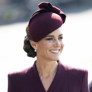 Kate Middleton a surpris avec un look étonnant ce vendredi.
Le prince William, prince de Galles, et Catherine (Kate) Middleton, princesse de Galles assistent à un service religieux marquant le premier anniversaire de la mort de la reine Elizabeth II à la cathédrale St Davids à Haverfordwest dans le Pembrokeshire, pays de Galles, Royaume Uni. 