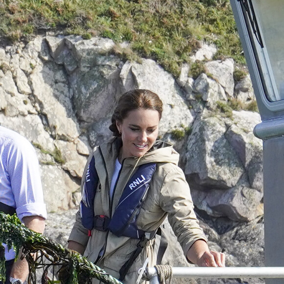 Le prince William, prince de Galles, et Catherine (Kate) Middleton, princesse de Galles, lors d'une visite à la ferme d'algues car-Y-Mor à St Davids, Haverfordwest, Pembrokeshire, Pays de Galles, Royaume Uni, le vendredi 8 septembre 2023. 