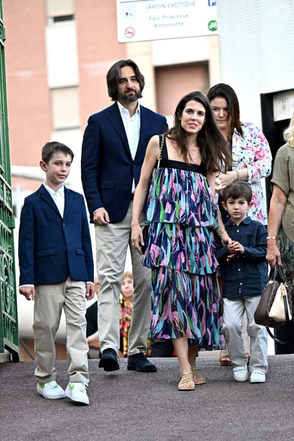 Le prince Albert II de Monaco, sa femme la princesse Charlene et leurs enfants, le prince héréditaire Jacques et la princesse Gabriella, accompagnés de Charlotte Casiraghi, de son fils Raphaël Elmaleh, de Dimittri Rassam, son mari et de leur fils Balthazar, entourés des membres du Conseil Municipal ont participé au traditionnel pique-nique des Monégasques " U Cavagnëtu " au parc Princesse Antoinette, à Monaco, le 9 septembre 2023. Après une messe célébrée par l'Archevêque de Monaco, tout le monde s'est retrouvé autour des inévitables barbajuans, accompagnés de pissaladières, de fougasses à l'anis et bien sûr de la socca. © Bruno Bebert / Bestimage 