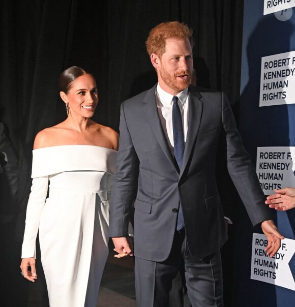 Le prince Harry et Megan Markle au photocall de la soirée de gala "Robert F. Kennedy Human Rights Ripple of Hope 2022" à l'hôtel Hilton de New York City, New York, Etats-Unis, le 6 décembre 2022. 