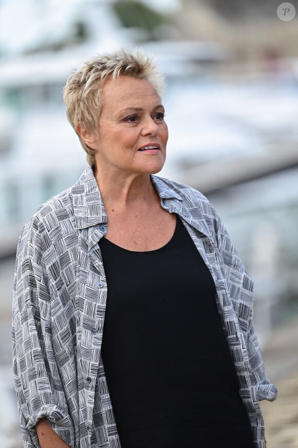 Muriel Robin - Photocall lors du Festival de la Fiction de La Rochelle. Le 18 septembre 2021