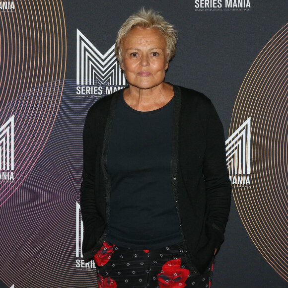 Muriel Robin - Muriel Robin invitée d'honneur dans le cadre du Festival Series Mania animé par Claire Chazal à Lille le 30 aout 2021. © Stéphane Vansteenkiste/Bestimage