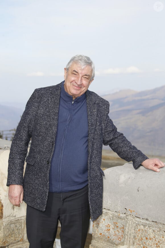 Thierry Heckendorn de Camping Paradis - Photocall lors du 22ème Festival des créations télévisuelles de Luchon. Le 8 février 2020 © Christophe Aubert via Bestimage