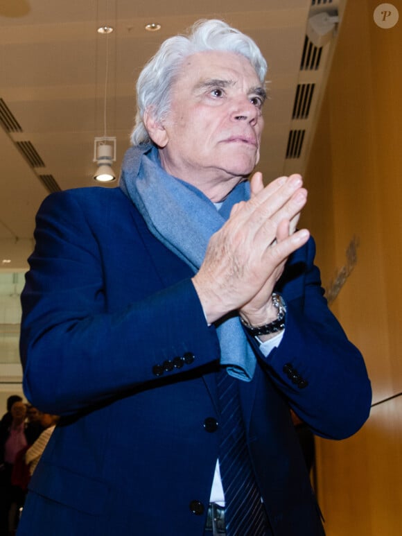 Bernard Tapie - Affaire Tapie : plaidoirie des avocats de la défense, Tribunal de Paris , 11ème chambre correctionnelle, 2ème section, Paris le 4 avril 2019. Lundi 1er Avril, le ministère public a requis 5 ans ferme pour Tapie et 3 ans pour S.Richard dont 18 mois avec sursis et interdiction d'exercer toute fonction publique pendant 5 ans. B.Tapie et le PDG d'Orange, S.Richard, seront les prévenus du procès pénal de l'arbitrage rendu en 2008 en faveur de l'ancien homme d'affaires, dans son contentieux avec le Crédit Lyonnais sur la vente du fabricant d'équipements de sport allemand Adidas en 1993, qui s'est ouvert le 11 mars 2019. L'homme d'affaires et patron du groupe de médias "La Provence", qui lutte à 76 ans contre un cancer de l'estomac, n'a fait aucune déclaration à son arrivée au tribunal. Après dix ans de péripéties judiciaires, B.Tapie, est jugé pour escroquerie et détournement de fonds publics; S.Richard, 57 ans, qui était alors directeur de cabinet de la ministre de l'Economie C.Lagarde, est jugé pour complicité. ©Pierre Perusseau / Bestimage