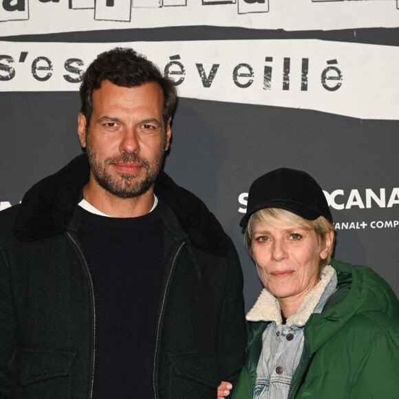 Laurent Lafitte et Marina Foïs - Avant-première de la serie "La Nuit où Laurier Gaudreault s'est réveillé" à la Cinémathèque Française à Paris le 17 janvier 2023. © Coadic Guirec/Bestimage