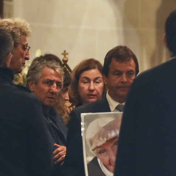 Richard Anconina, Elie Chouraqui et la fille de Charles Gérard - Obsèques de Charles Gérard en la cathédrale arménienne Saint-Jean-Baptiste de Paris. Le 26 septembre 2019 © Gwendoline Le Goff / Panoramic / Bestimage