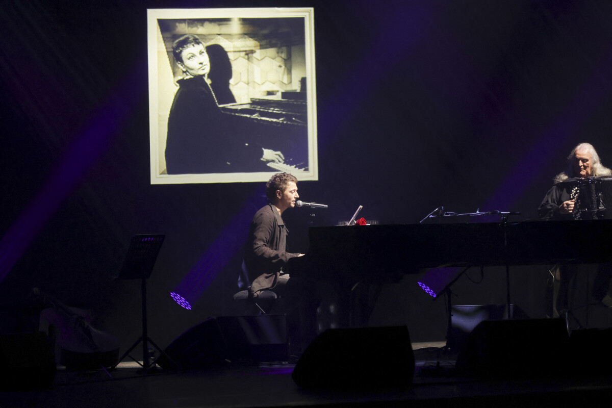 Photo : Intitulé "Du bout des lèvres" ce show est conçu par l'INA et a