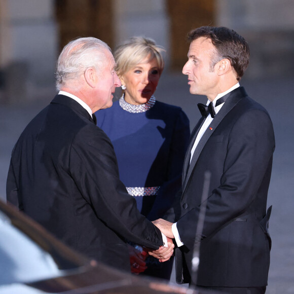 Le roi Charles III d'Angleterre, Emmanuel Macron et sa femme Brigitte - Dîner d'Etat au château de Versailles en l'honneur de la visite officielle du roi Charles III d'Angleterre et de la reine consort Camilla Parker Bowles de 3 jours en France. Le 20 septembre 2023 © Moreau-Jacovides / Bestimage 