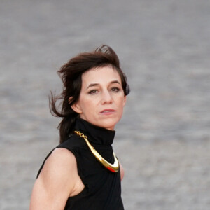 Charlotte Gainsbourg - Dîner d'Etat au château de Versailles en l'honneur de la visite officielle du roi Charles III d'Angleterre et de la reine consort Camilla Parker Bowles de 3 jours en France. Le 20 septembre 2023 