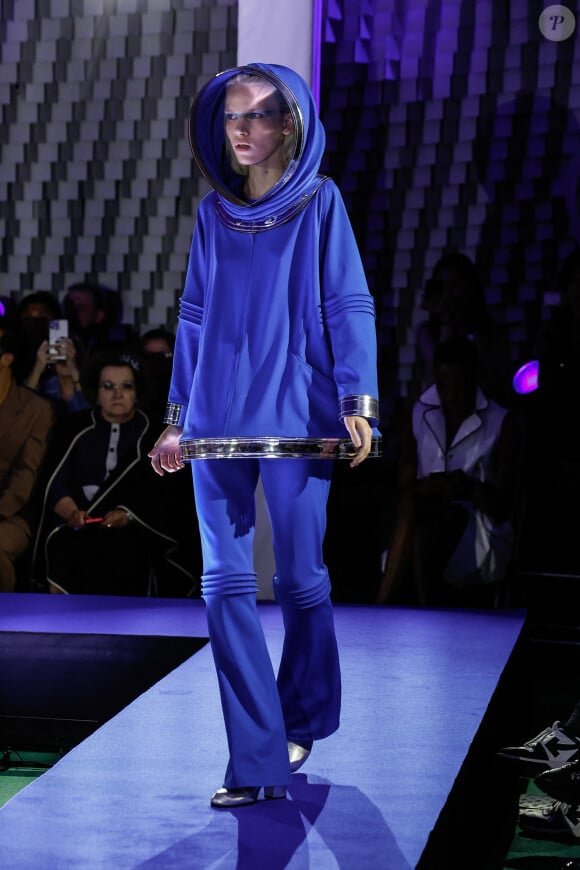 Défilé Pierre Cardin "Collection Prêt-à-Porter Printemps/Eté 2024" lors de la Fashion Week de Paris, le 26 septembre 2023. 