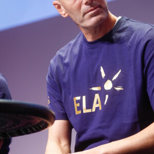 Zinédine Zidane - Cérémonie de remise des prix des Ambassadeurs ELA et lancement de la nouvelle campagne "Mets tes baskets et bats la maladie" à la Cité des Sciences et de l'Industrie à Paris. Le 7 juin 2023 © Christophe Clovis / Bestimage