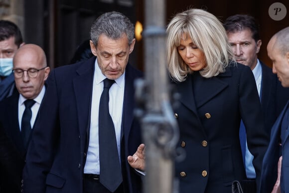 Nicolas Sarkozy et Brigitte Macron - Sorties des obsèques de Jean-Pierre Pernaut en la Basilique Sainte-Clotilde à Paris, France le 9 mars 2022. © Aurelien Morissard/Panoramic/Bestimage