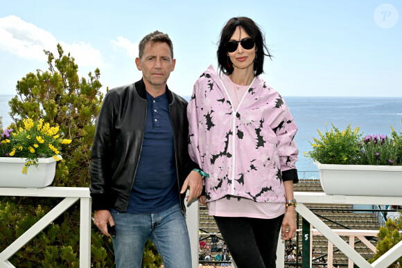 Daniel Riolo et sa compagne Géraldine Maillet - Célébrités en tribune lors du tournoi Rolex Monte Carlo Masters 2023 à Roquebrune-Cap-Martin le 15 avril 2023. © Bruno Bebert/Bestimage