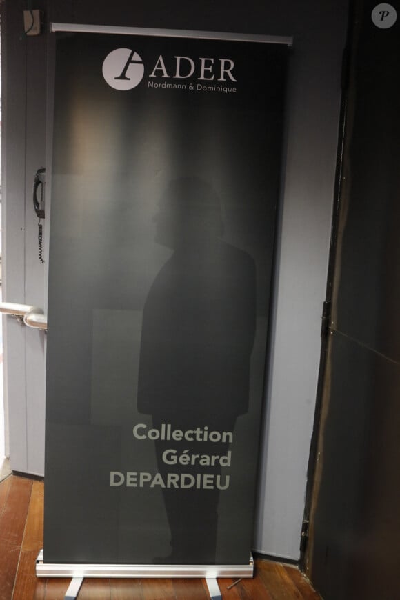Gérard Depardieu a vendu sa collection d'art (Dubuffet, Léger, Redon, Saint Phalle, Zadkine ou Picasso...) aux enchères à Paris à partir du 25 septembre 2023. La vente aux enchères exceptionnelle a eu lieu mardi 26 et mercredi 27 septembre 2023 à l'hôtel Drouot à Paris. Il a fallu pas moins de quatre pièces pour exposer la collection Depardieu : trois bronzes de Rodin acquis après le tournage de Camille Claudel, une sculpture en terre cuite d'Ossip Zadkine, des eaux-fortes de Joan Miro... L'une de ces pièces, un bronze de Germaine Richier, est estimée entre 500 000 et 800 000 €. C'est l'une des pièces phares de la vente. © Christophe Clovis/Bestimage