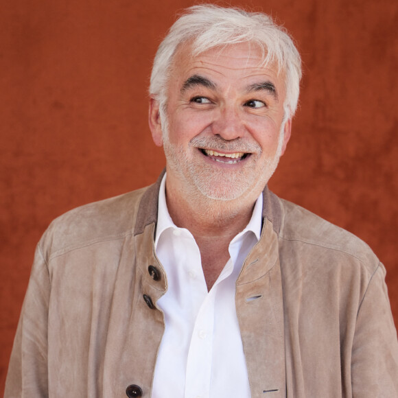 Pascal Praud au village lors des Internationaux de France de tennis de Roland Garros 2023, à Paris, France, le 4 juin 2023. © Cyril Moreau/Bestimage 