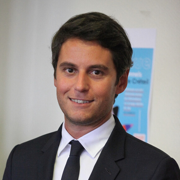 Gabriel Attal est un visage incontournable du gouvernement français depuis 2017
Gabriel Attal, ministre de l'Éducation nationale et de la Jeunesse en déplacement à l'Académie de Créteil.