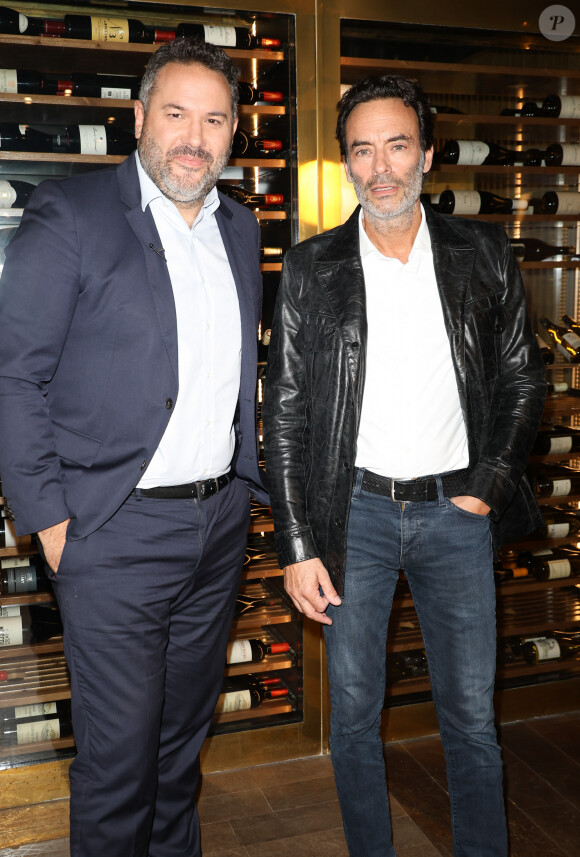 Exclusif - Bruce Toussaint et Anthony Delon lors de l'enregistrement de l'émission "Le live Toussaint" à Paris le 29 septembre 2023. © Coadic Guirec / Bestimage 