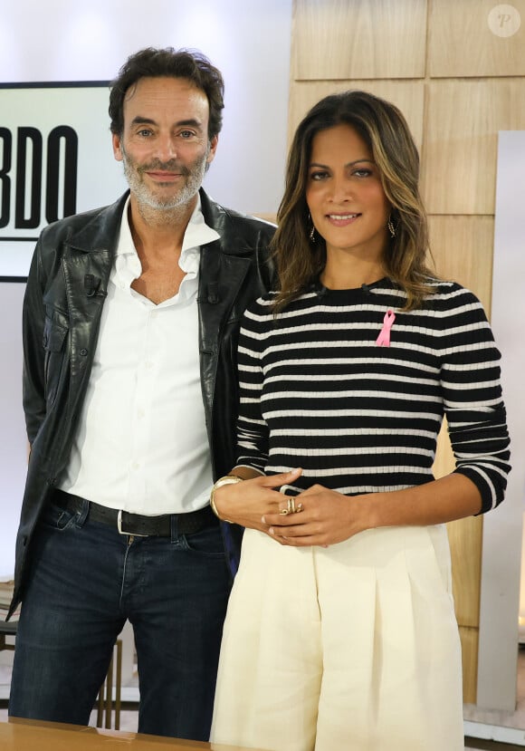 Exclusif - Anthony Delon et Aurélie Casse lors de l'enregistrement de l'émission "C l'Hebdo" présentée par A.Casse à Paris le 29 septembre 2023. © Coadic Guirec / Bestimage 