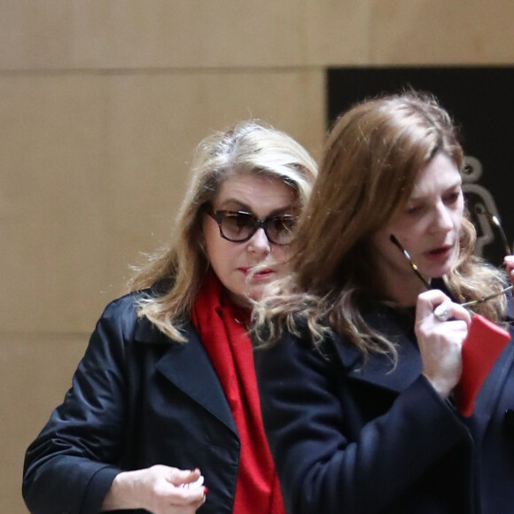 Catherine Deneuve et sa fille, Chiara Mastroianni - Les célébrités viennet rendre hommage à Agnès Varda à la Cinémathèque française avant ses obsèques au cimetière du Montparnasse à Paris le 2 avril 2019. 