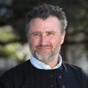 Alexandre Brasseur - Photocall du film "Meurtre à Pont-Aven" lors de la 25ème Edition du Festival TV de Luchon. Le 3 février 2023 © Patrick Bernard / Bestimage