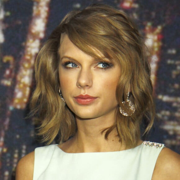 Taylor Swift sort avec le footballeur américain Travis Kelce
Taylor Swift - Gala d'anniversaire des 40 ans de Saturday Night Live (SNL) à New York. 