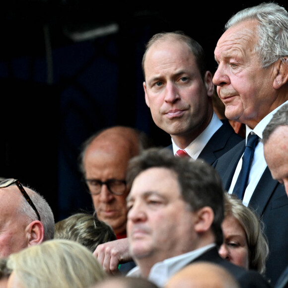 Le prince William et son fils le prince George - Quart de finale de la Coupe du monde de Rugby 2023 entre le Pays de Galles et l'Argentine. Marseille, le 14 octobre 2023. © Bruno Bebert / Bestimage