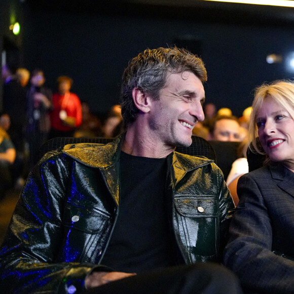 Qu'elle a dévoré du regard toute la soirée 
Manuel Herrero et Karin Viard lors de la présentation du film "L'origine du monde" à l'UGC Astoria à l'occasion de la 15ème Edition du Festival Lumière à Lyon © Sandrine Thesillat / Panoramic / Bestimage