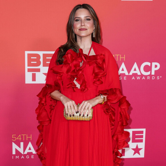 Sophia Bush - Les célébrités lors de la 54ème cérémonie des NAACP Image Awards à Pasadena, le 25 février 2023. 