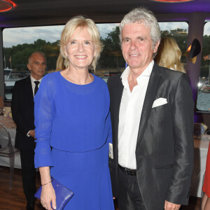 qui dure depuis presque 40 ans. Ils se sont rencontrés quand ils travaillaient tous les deux...
Catherine Ceylac et son compagnon Claude Sérillon - Soirée du 90ème anniversaire de Line Renaud sur le Bateau Potel et Chabot "Pavillon Seine" à Paris le 2 juillet 2018. © Coadic Guirec/Bestimage
