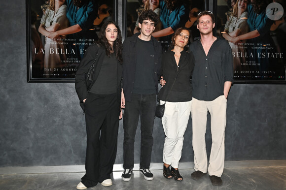Deva Cassel, Nicolas Maupas, Laura Lucchetti, Alessandro Piovani à la première du film "La Bella Estate" au cinéma Giulio Cesare à Rome, Italie, le 1er septembre 2023. 