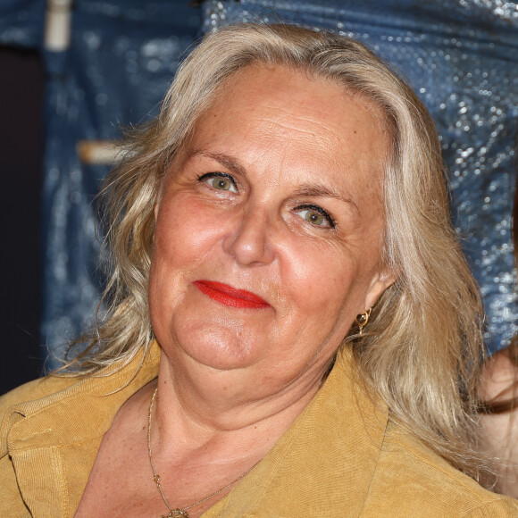 Sur X, anciennement Twitter, elle révèle que Justine la "terrorise".
Valérie Damidot - Première du film "Indiana Jones et le Cadran de la destinée" au cinéma Le Grand Rex à Paris le 26 juin 2023. © Coadic Guirec/Bestimage