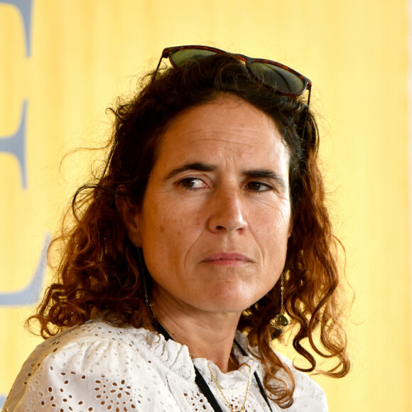 Il passe du temps avec ses amis dont Mazarine Pingeot
Mazarine Pingeot - 25ème édition du Festival du Livre à Nice. © Bruno Bebert/Bestimage