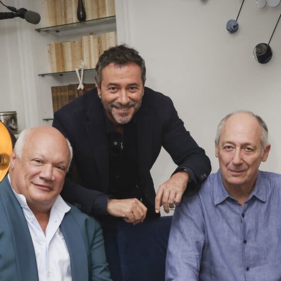 Exclusif - Eric-Emmanuel Schmitt, Sam Karmann - Enregistrement de l'émission "OlympiaScope", présentée par Bernard Montiel. Le 15 septembre 2023. © Jack Tribeca / Bestimage