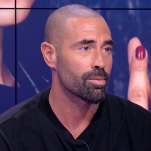 Sofiane Tadjine dément l'histoire d'amour qui aurait pu exister entre Lucie Bernardoni et Grégory Lemarchal dans la "Star Academy". "Chez Jordan", C8