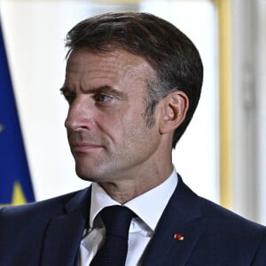 Emmanuel Macron, président de la Republique francaise lors d'une déclaration, conférence de presse commune avec la présidente du Parlement européen, au palais de l'Elysée à Paris. Le 31 octobre 2023 © Eric Tschaen / Pool / Bestimage 